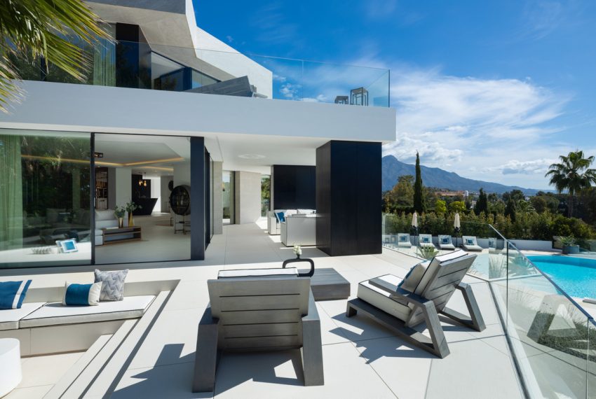 R5068216-Villa-For-Sale-Benahavis-Detached-5-Beds-1085-Built-10