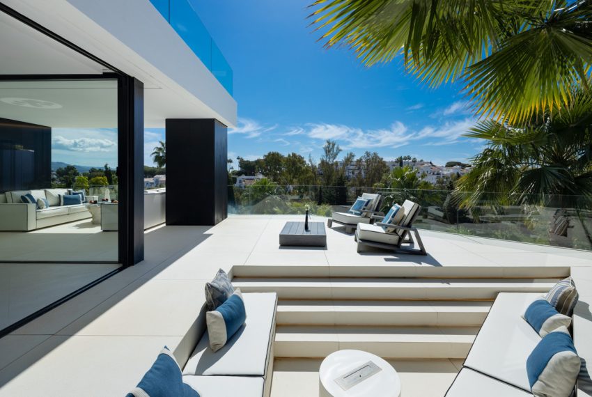 R5068216-Villa-For-Sale-Benahavis-Detached-5-Beds-1085-Built-11