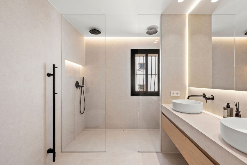 R5068276-Townhouse-For-Sale-Nueva-Andalucia-Terraced-3-Beds-182-Built-17