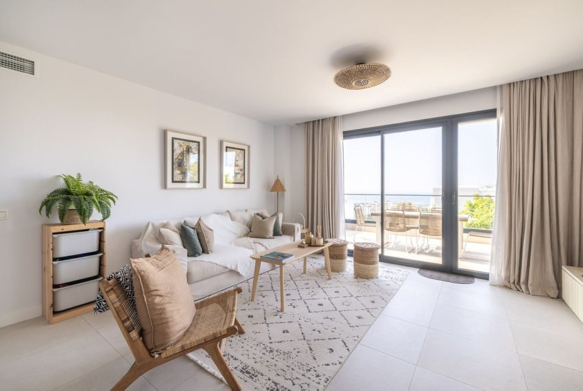 R5068330-Apartment-For-Sale-Estepona-Penthouse-1-Beds-69-Built-2