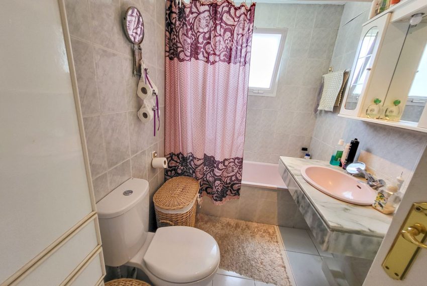R5068357-Apartment-For-Sale-El-Paraiso-Penthouse-2-Beds-110-Built-15