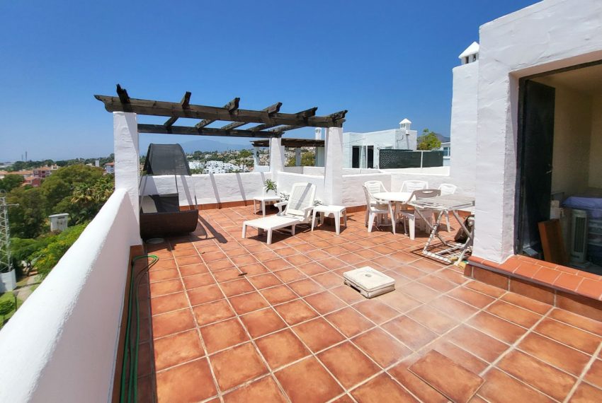 R5068357-Apartment-For-Sale-El-Paraiso-Penthouse-2-Beds-110-Built-3