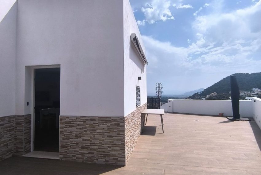 R5069542-Villa-For-Sale-Coin-Detached-3-Beds-121-Built-11