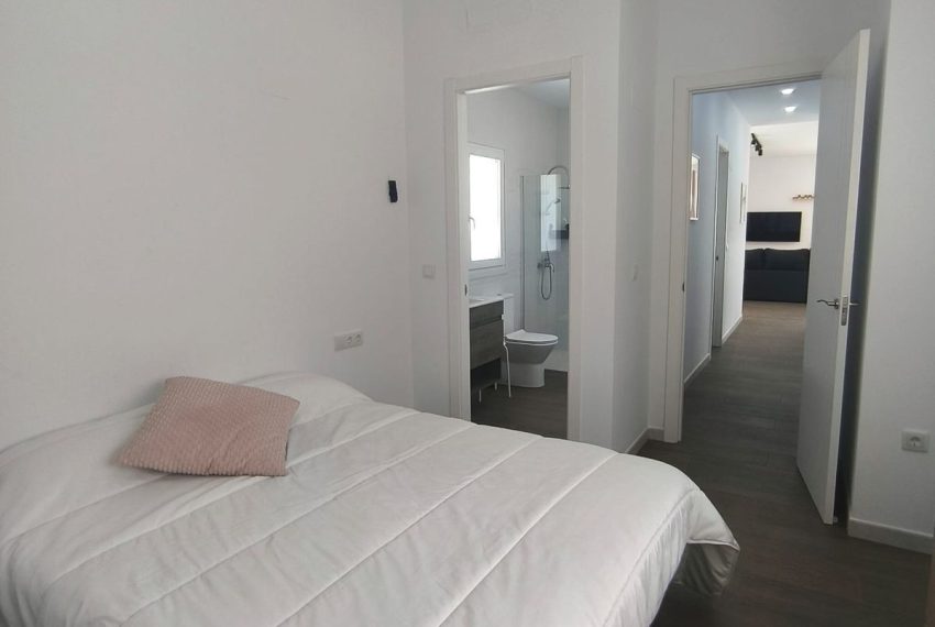 R5069542-Villa-For-Sale-Coin-Detached-3-Beds-121-Built-4