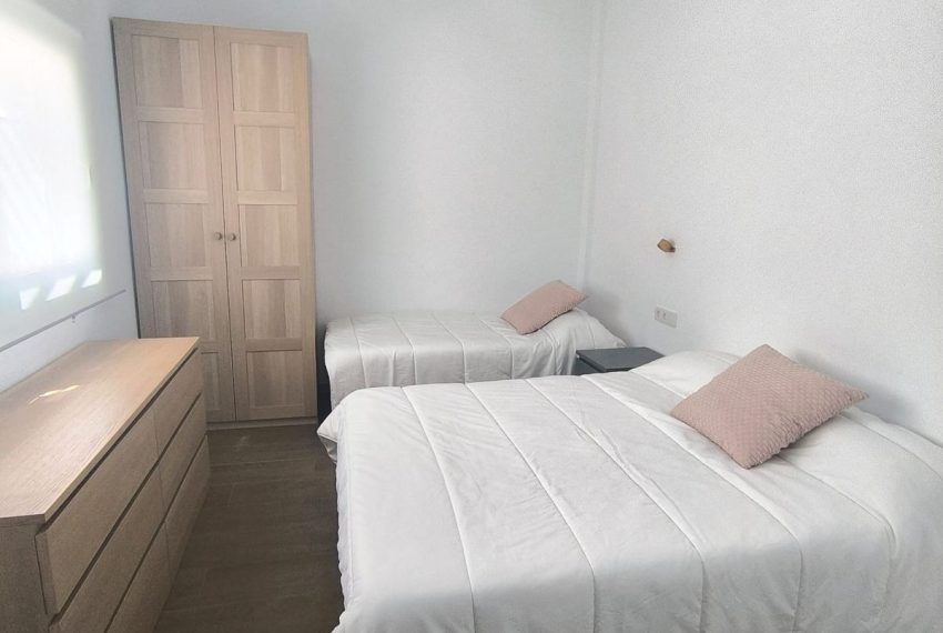R5069542-Villa-For-Sale-Coin-Detached-3-Beds-121-Built-5