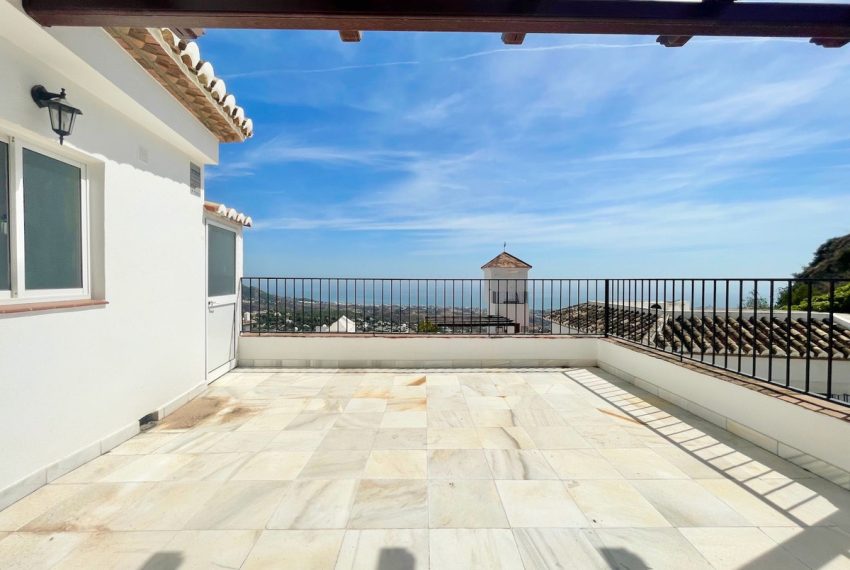R5069548-Apartment-For-Sale-Mijas-Penthouse-Duplex-3-Beds-123-Built-1