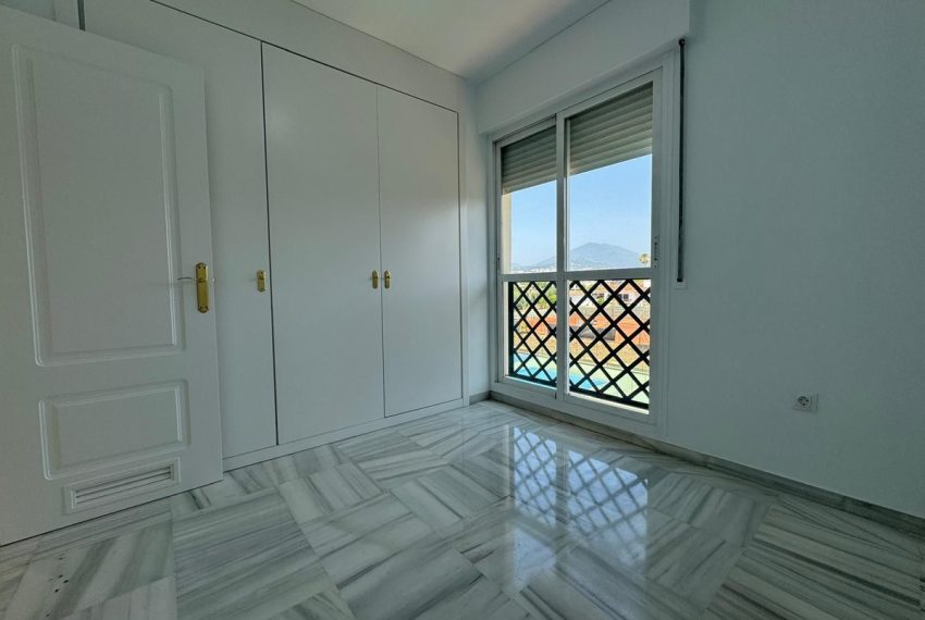 R5069635-Apartment-For-Sale-Nueva-Andalucia-Penthouse-2-Beds-94-Built-13