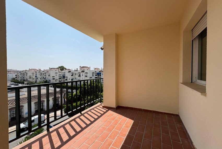 R5069635-Apartment-For-Sale-Nueva-Andalucia-Penthouse-2-Beds-94-Built-4