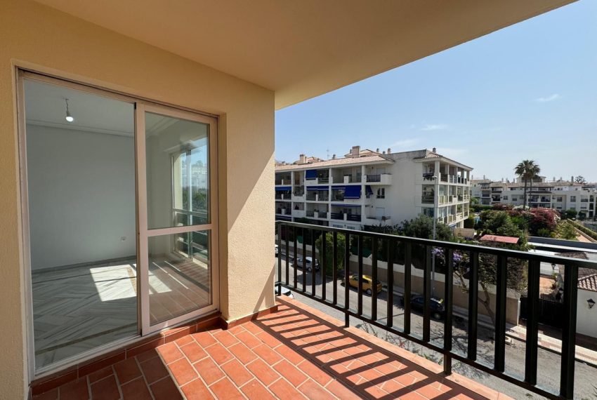 R5069635-Apartment-For-Sale-Nueva-Andalucia-Penthouse-2-Beds-94-Built-5