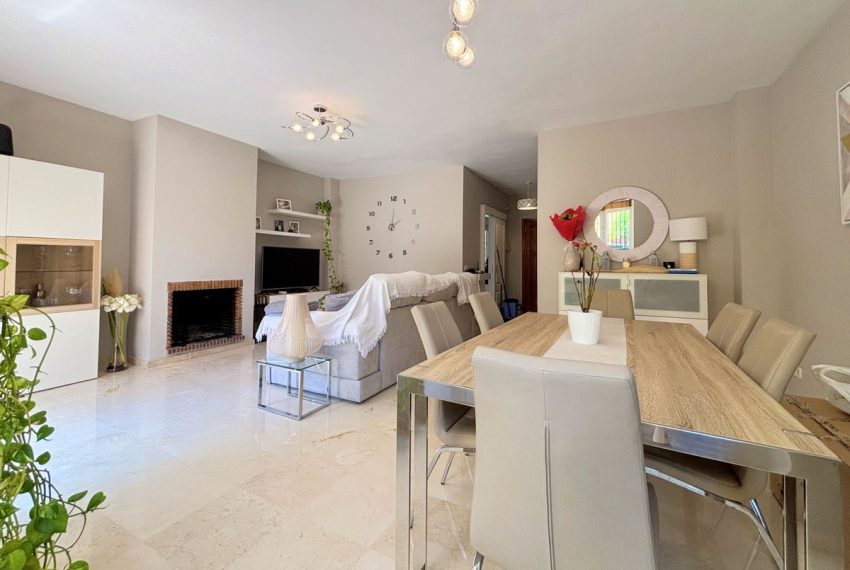 R5069740-Townhouse-For-Sale-Estepona-Terraced-3-Beds-162-Built-10