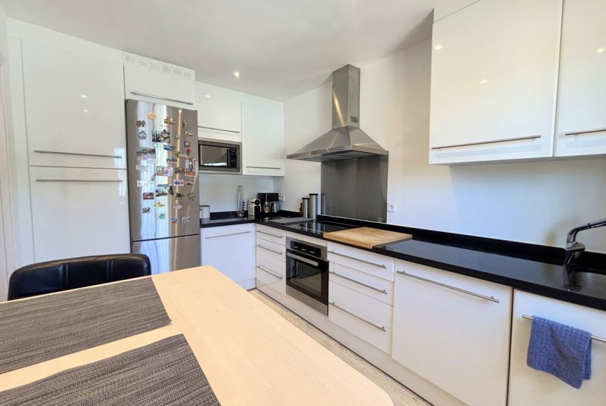 R5069740-Townhouse-For-Sale-Estepona-Terraced-3-Beds-162-Built-12