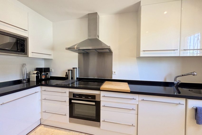 R5069740-Townhouse-For-Sale-Estepona-Terraced-3-Beds-162-Built-14