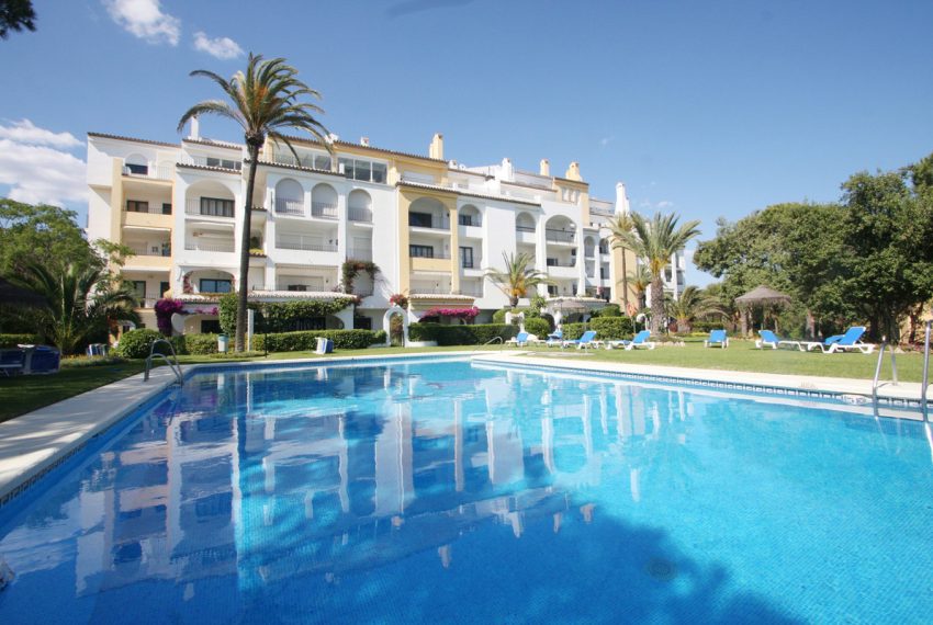 R5069848-Apartment-For-Sale-Puerto-de-Cabopino-Middle-Floor-2-Beds-160-Built