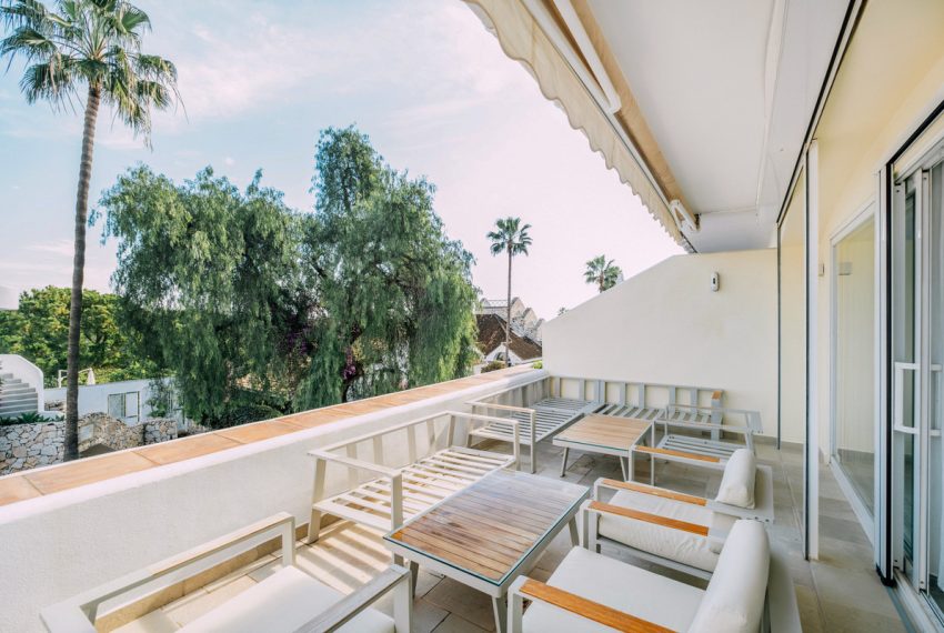 R5069854-Townhouse-For-Sale-Nueva-Andalucia-Semi-Detached-4-Beds-204-Built-12