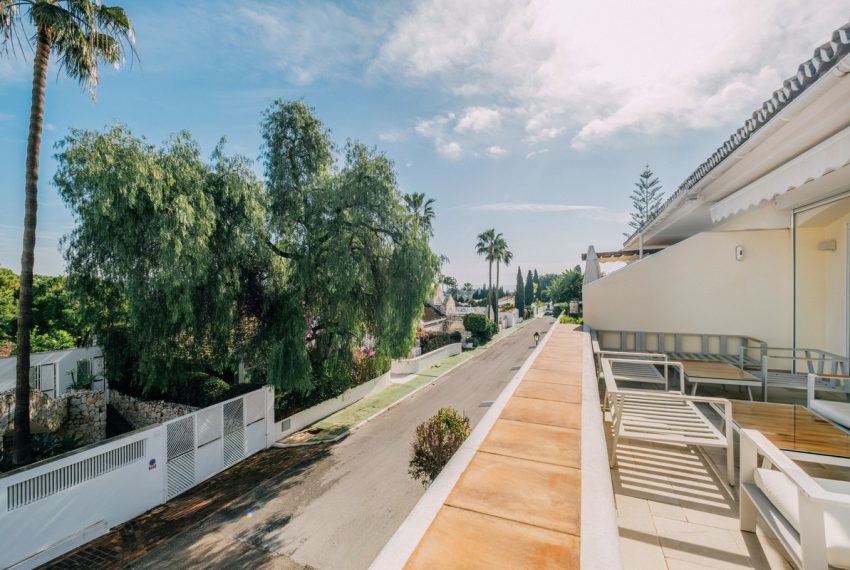 R5069854-Townhouse-For-Sale-Nueva-Andalucia-Semi-Detached-4-Beds-204-Built-15