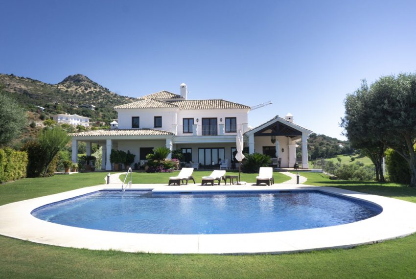 R5069938-Villa-For-Sale-Benahavis-Detached-5-Beds-700-Built-2