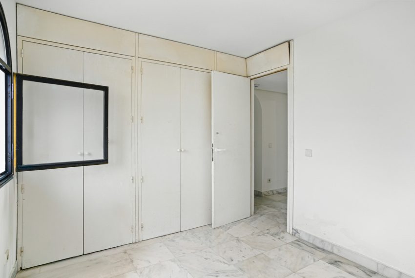 R5069944-Townhouse-For-Sale-Estepona-Terraced-3-Beds-245-Built-12