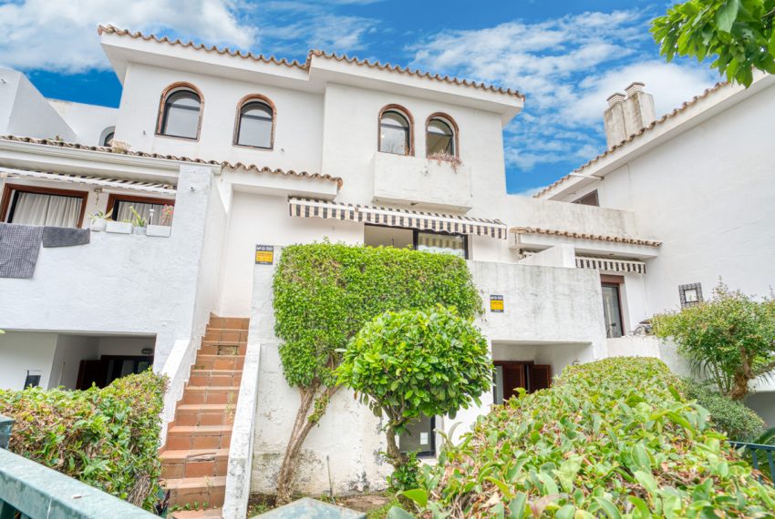 R5069944-Townhouse-For-Sale-Estepona-Terraced-3-Beds-245-Built-13