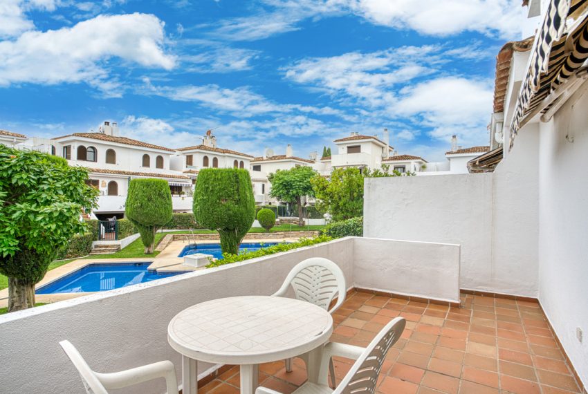 R5069944-Townhouse-For-Sale-Estepona-Terraced-3-Beds-245-Built-4
