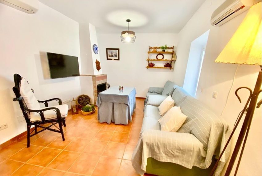 R5070118-Townhouse-For-Sale-Istan-Terraced-4-Beds-120-Built-5