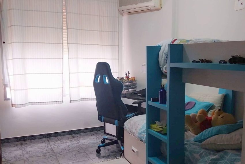 R5070322-Townhouse-For-Sale-Coin-Terraced-4-Beds-252-Built-7