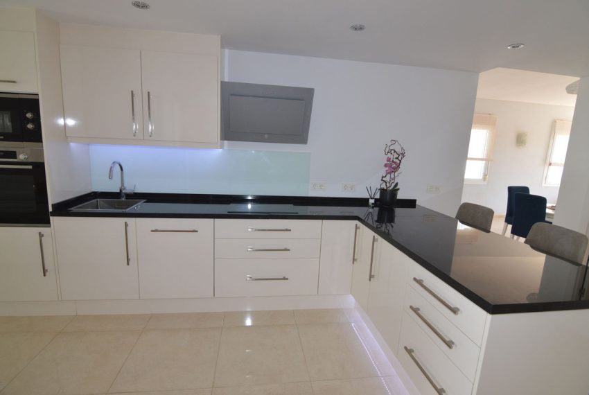 R5070529-Apartment-For-Sale-Estepona-Penthouse-3-Beds-127-Built-5