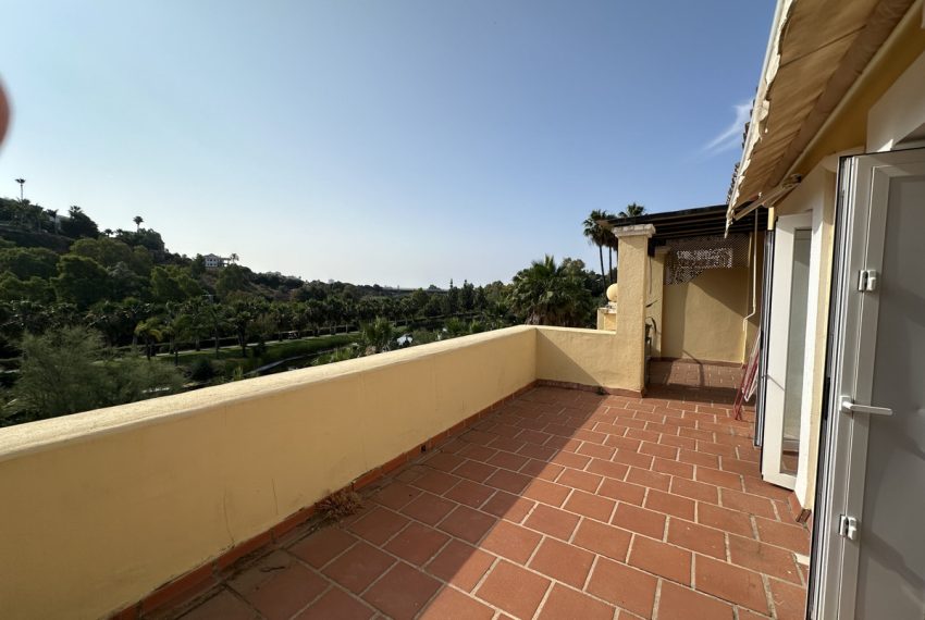 R5070574-Apartment-For-Sale-Benahavis-Penthouse-2-Beds-107-Built-12