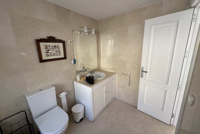 R5070574-Apartment-For-Sale-Benahavis-Penthouse-2-Beds-107-Built-17