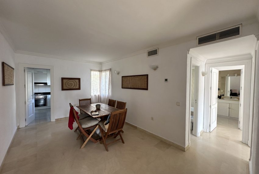 R5070574-Apartment-For-Sale-Benahavis-Penthouse-2-Beds-107-Built-3