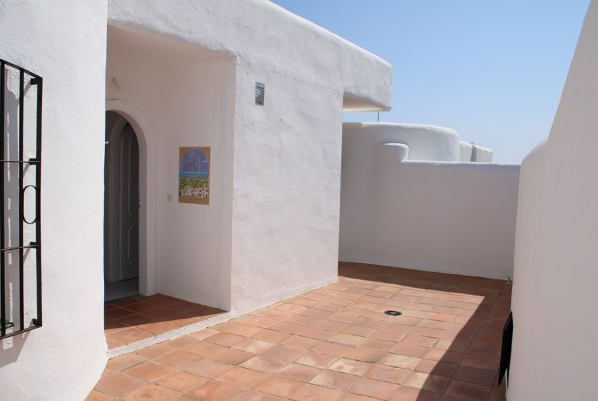 R5070838-Villa-For-Sale-Cabopino-Semi-Detached-2-Beds-128-Built-6