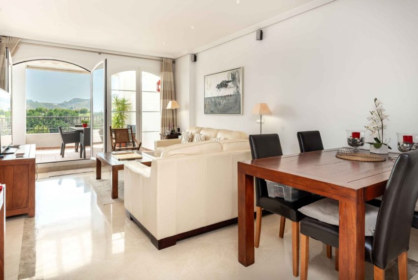 R5072401-Apartment-For-Sale-Los-Arqueros-Penthouse-2-Beds-98-Built-10