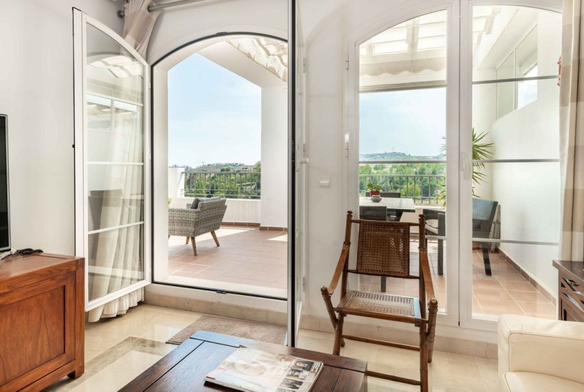 R5072401-Apartment-For-Sale-Los-Arqueros-Penthouse-2-Beds-98-Built-11