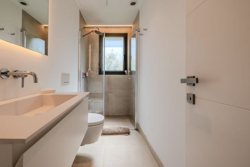 R5073235-Villa-For-Sale-Puerto-Banus-Detached-4-Beds-372-Built-12