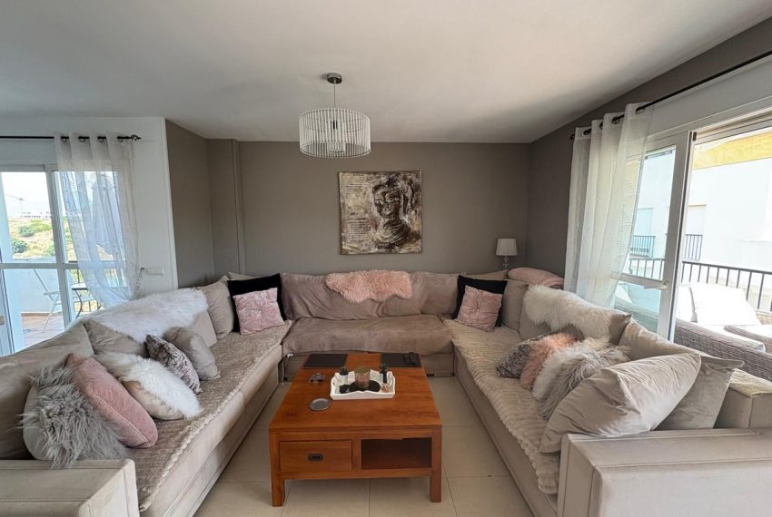 R5074024-Apartment-For-Sale-Miraflores-Penthouse-3-Beds-135-Built-5