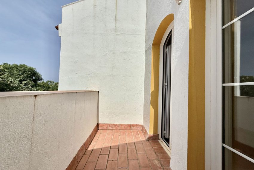 R5074087-Townhouse-For-Sale-Nueva-Andalucia-Terraced-3-Beds-160-Built-17