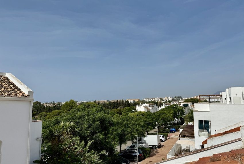 R5074087-Townhouse-For-Sale-Nueva-Andalucia-Terraced-3-Beds-160-Built-18