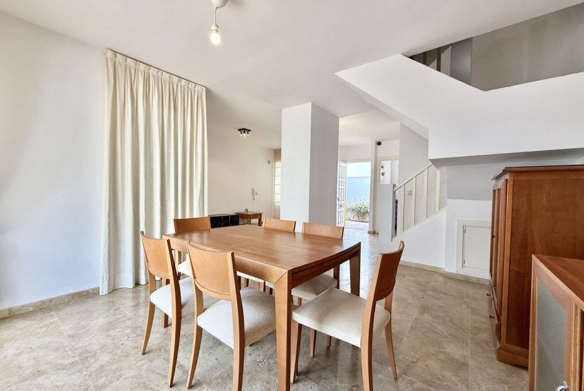 R5074087-Townhouse-For-Sale-Nueva-Andalucia-Terraced-3-Beds-160-Built-8