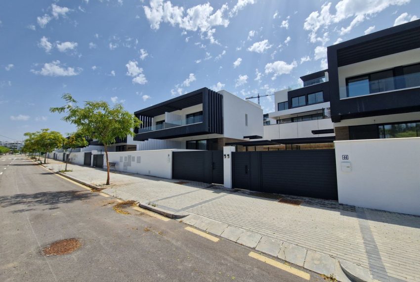 R5074180-Villa-For-Sale-Atalaya-Semi-Detached-3-Beds-112-Built-1