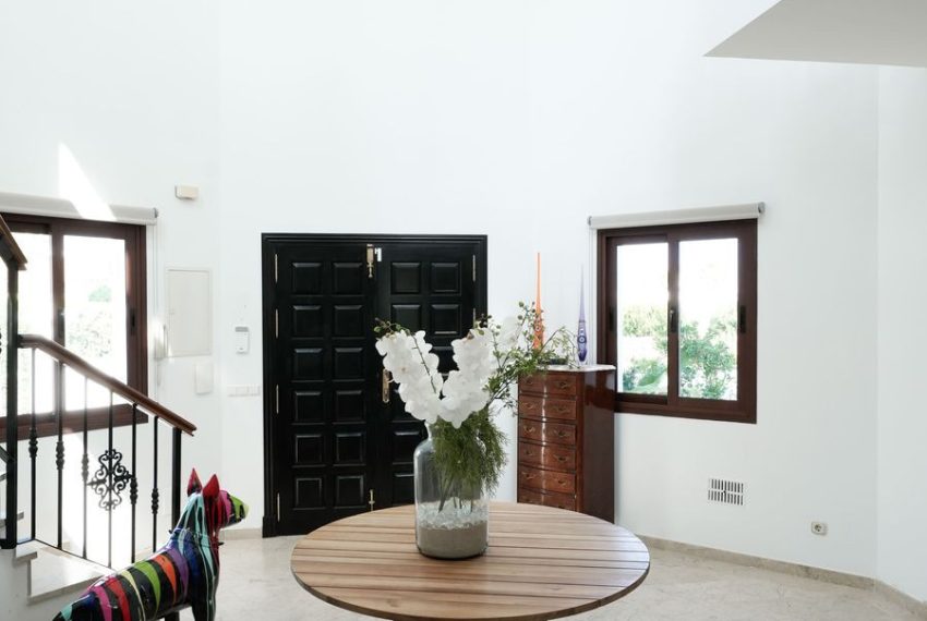 R5074183-Villa-For-Sale-El-Paraiso-Detached-3-Beds-477-Built-2