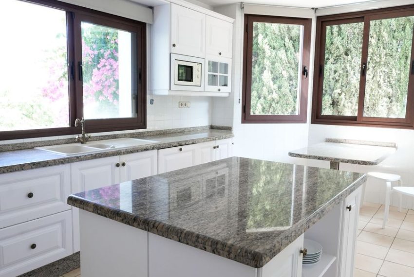 R5074183-Villa-For-Sale-El-Paraiso-Detached-3-Beds-477-Built-5