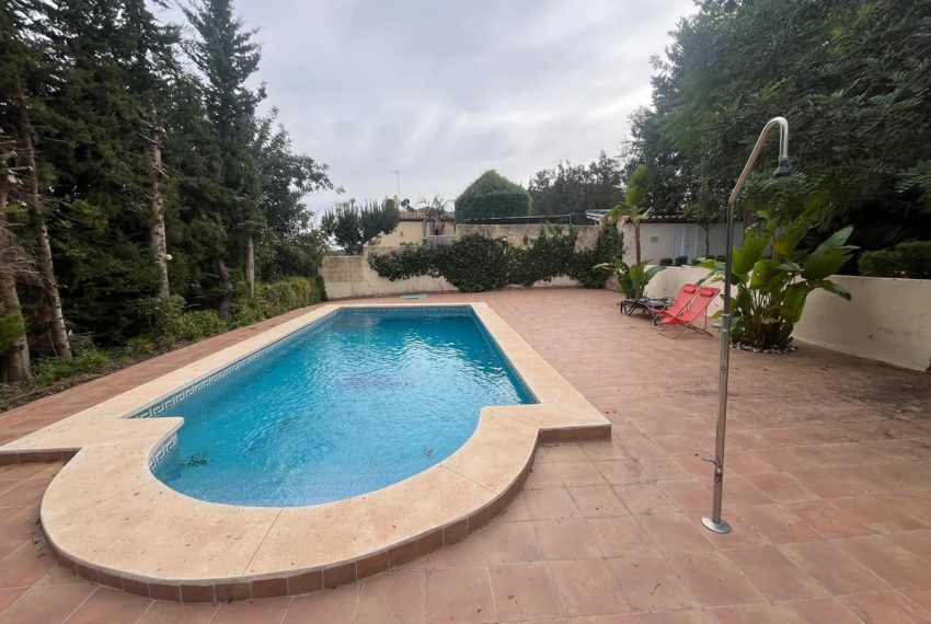 R5074189-Villa-For-Sale-Estepona-Finca-2-Beds-140-Built-10