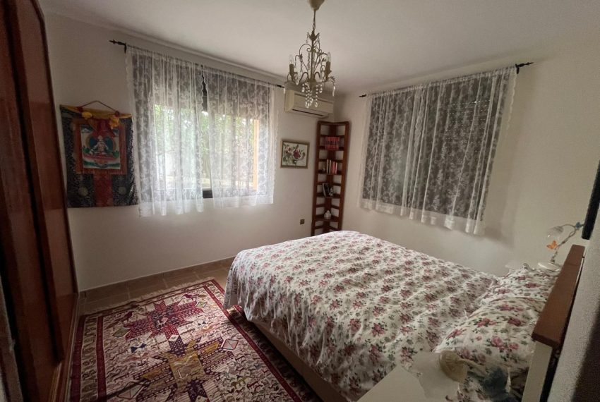 R5074189-Villa-For-Sale-Estepona-Finca-2-Beds-140-Built-15