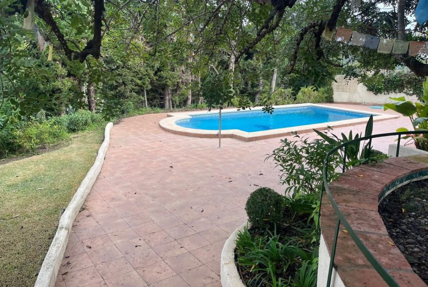 R5074189-Villa-For-Sale-Estepona-Finca-2-Beds-140-Built-9
