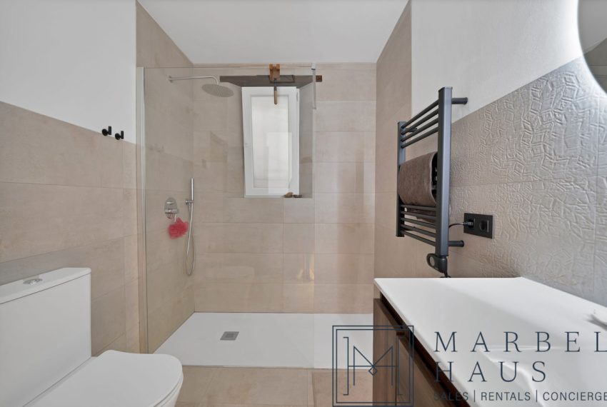 R5074747-Villa-For-Sale-Benahavis-Semi-Detached-3-Beds-232-Built-11