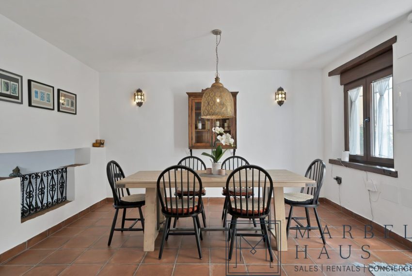 R5074747-Villa-For-Sale-Benahavis-Semi-Detached-3-Beds-232-Built-3
