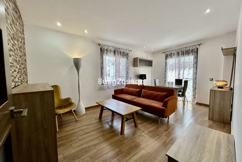 R5076343-Apartment-For-Sale-Istan-Penthouse-3-Beds-80-Built-2