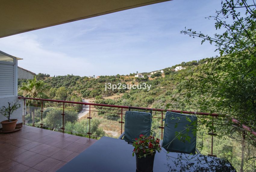 R5076673-Villa-For-Sale-Estepona-Semi-Detached-3-Beds-202-Built-16