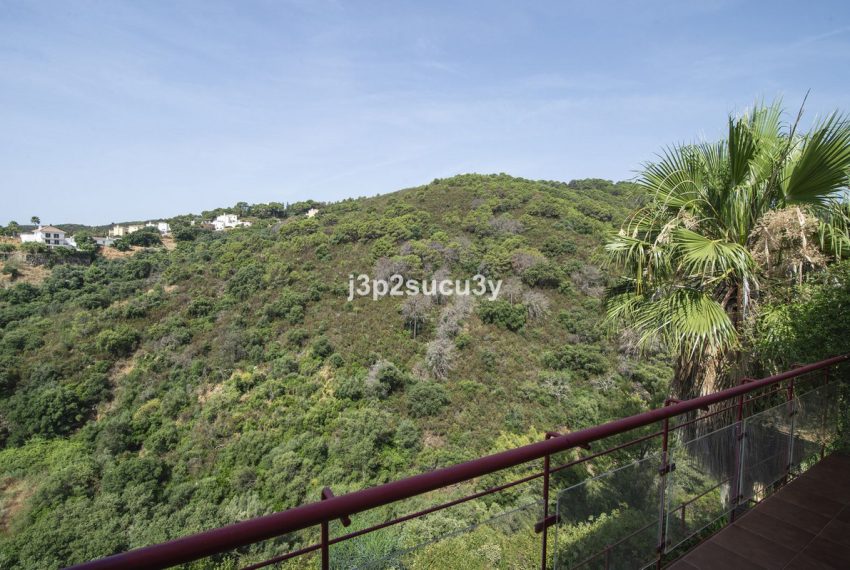 R5076673-Villa-For-Sale-Estepona-Semi-Detached-3-Beds-202-Built-18
