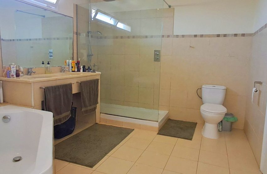 R5077270-Villa-For-Sale-Marbella-Detached-6-Beds-311-Built-11