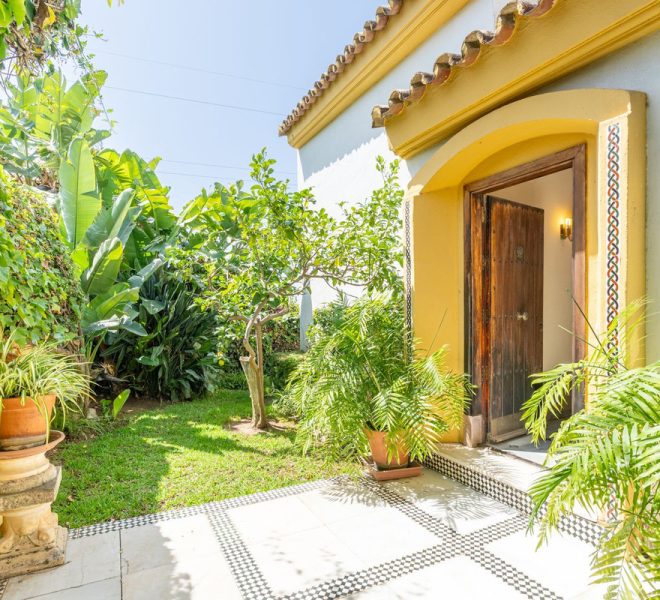 R5077951-Image 1-Detached - 6 Beds - 280 Built
